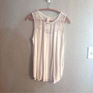 H&M White Lace Detail Tank Top